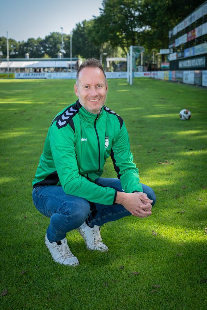 S.V. ’t Harde verlengt met trainer René van ‘t Goor